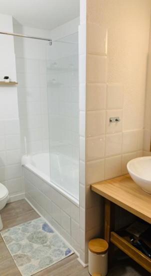 Appartement Familial Station De Peyragudes Germ Eksteriør billede